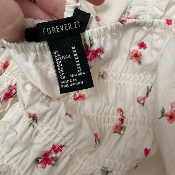 Floral crop top - Picture 3 of 3